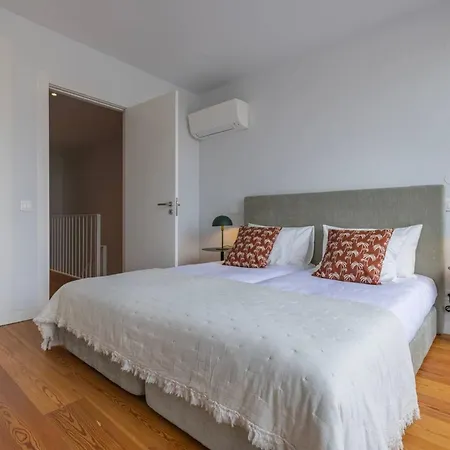 Oasis 28 By Innkeeper