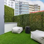 Oasis 28 By Innkeeper Apartment